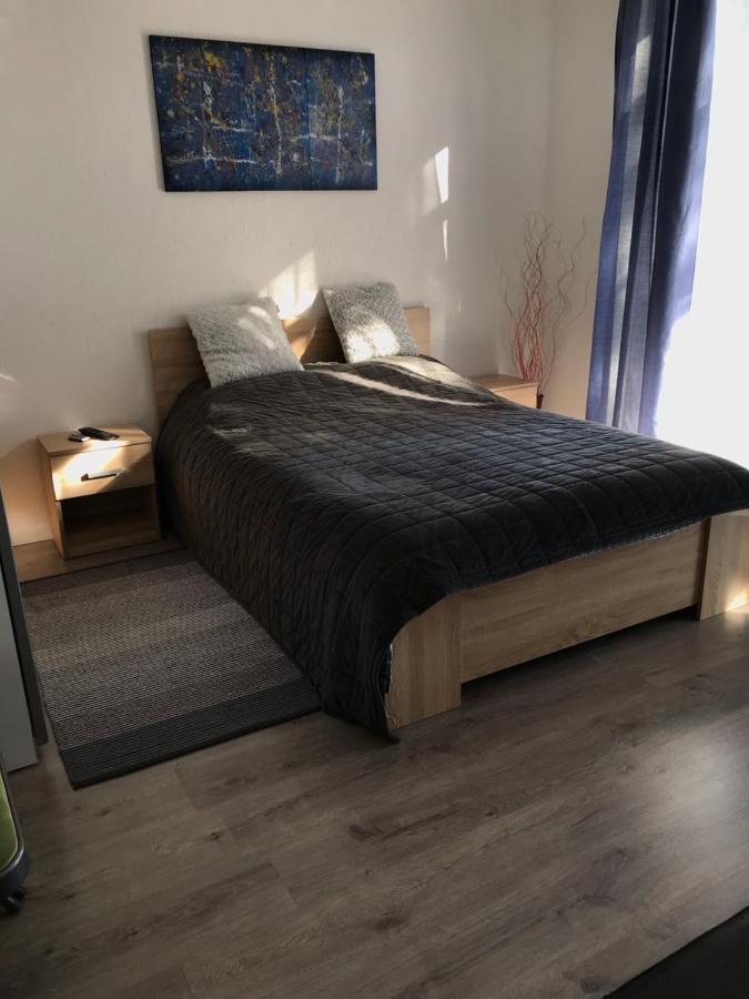 Mira Apartman Дебрецен Экстерьер фото