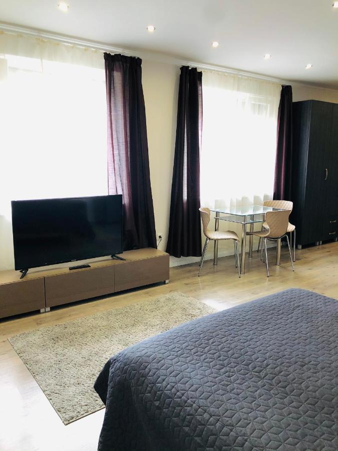 Mira Apartman Дебрецен Экстерьер фото
