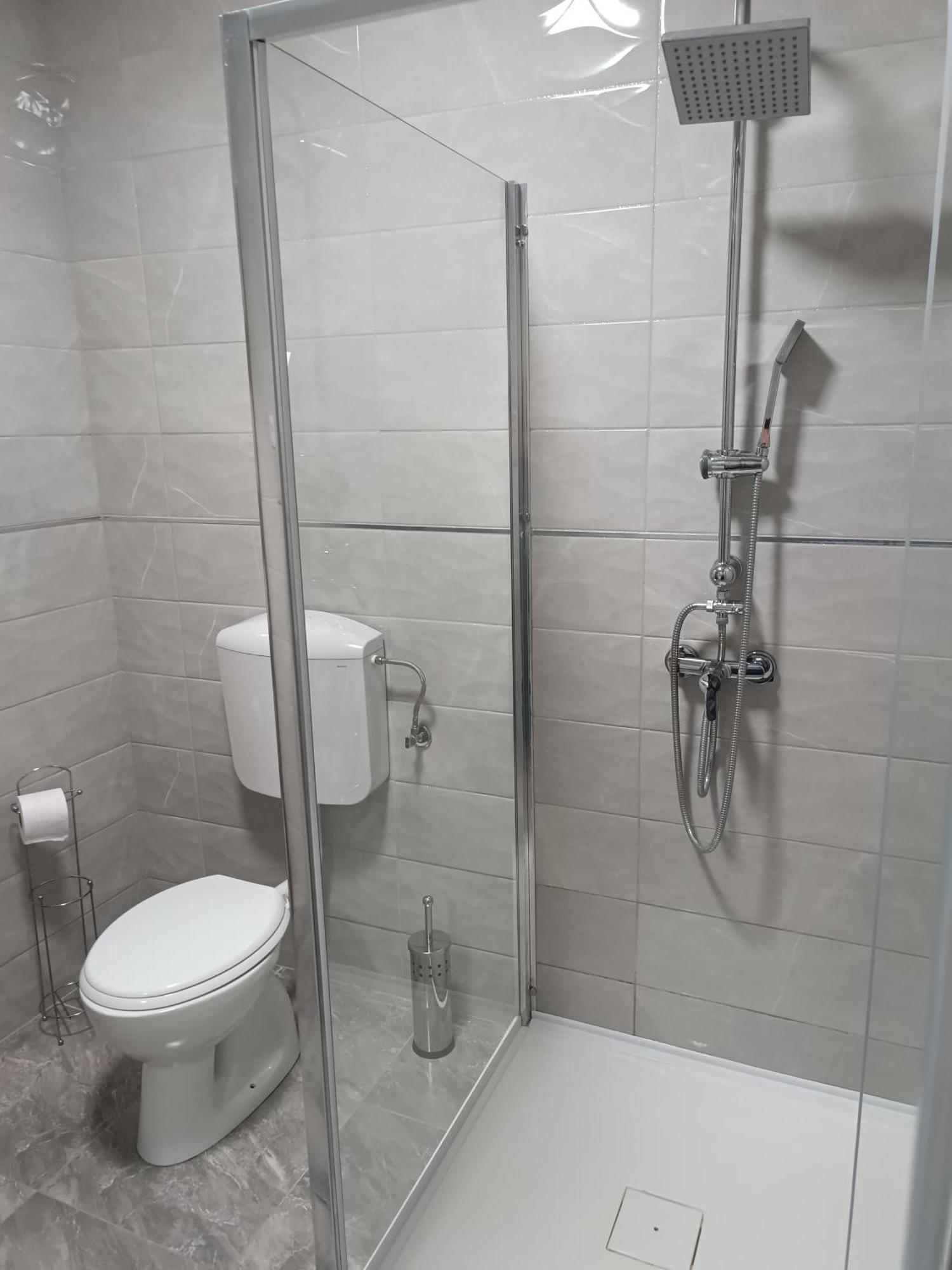 Mira Apartman Дебрецен Экстерьер фото